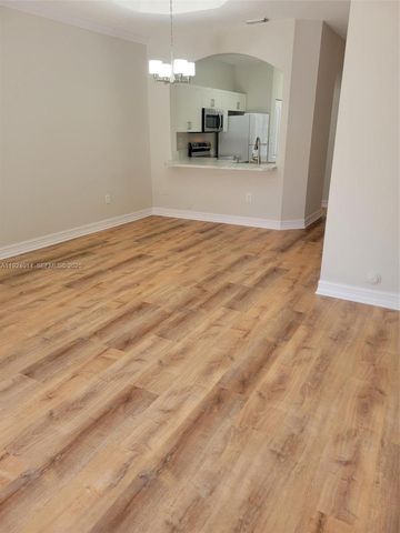 15750 SW 92nd Ave 29C, Palmetto Bay, FL 33157