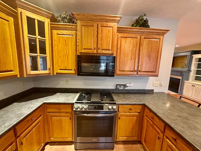 61 WOODRUN DR, Middleton, TN 38052