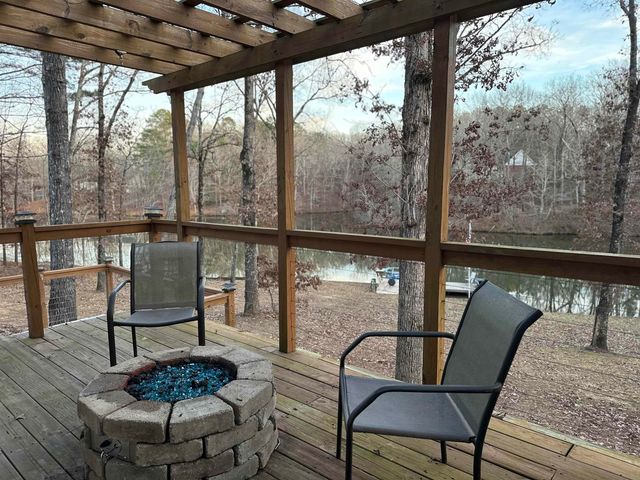 61 WOODRUN DR, Middleton, TN 38052