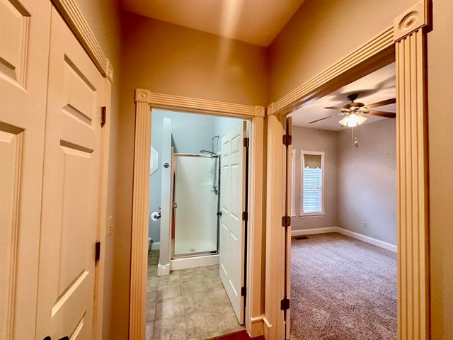 61 WOODRUN DR, Middleton, TN 38052