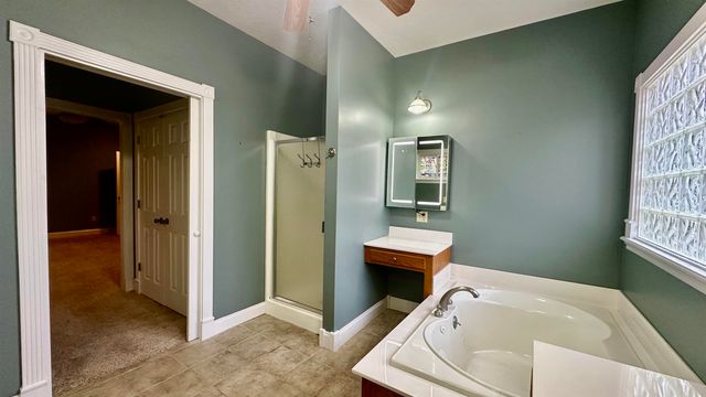 61 WOODRUN DR, Middleton, TN 38052