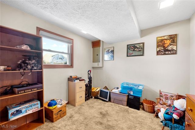 1280 Meadowview Lane, Amherst, OH 44001