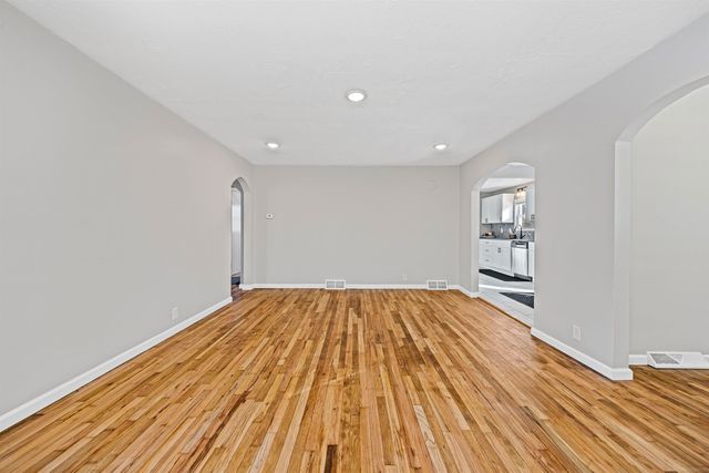 1376 Lathrop Road, Allenton, MI 48002