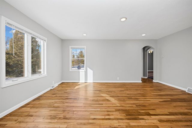 1376 Lathrop Road, Allenton, MI 48002