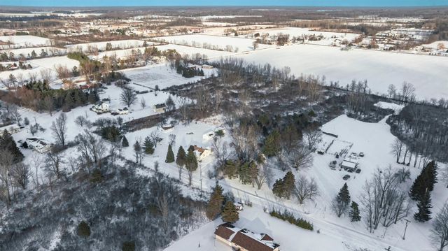 1376 Lathrop Road, Allenton, MI 48002