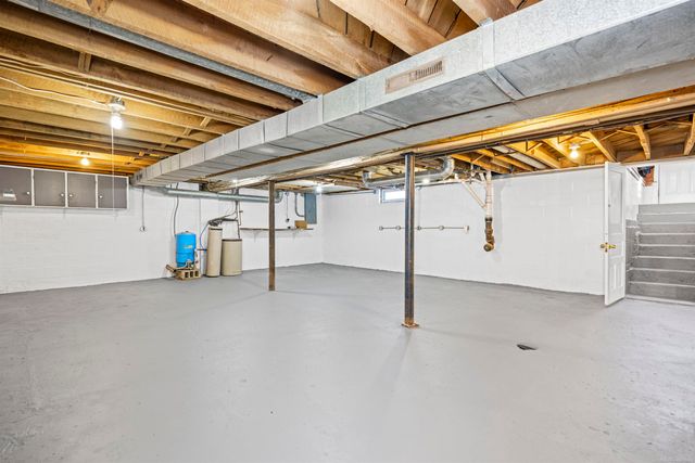 1376 Lathrop Road, Allenton, MI 48002