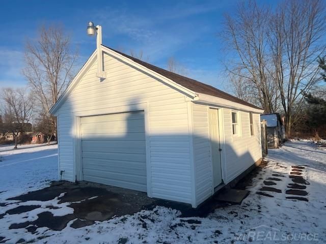 1376 Lathrop Road, Allenton, MI 48002