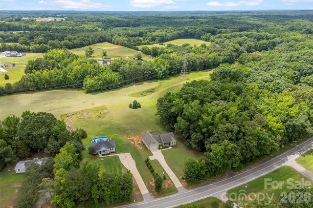 4933 Billy Wilson Road, York, SC 29745