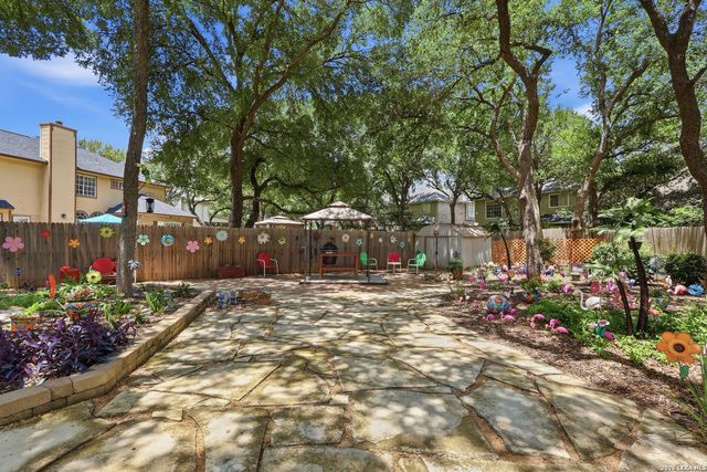 2103 MOLLYS WAY DR, San Antonio, TX 78232