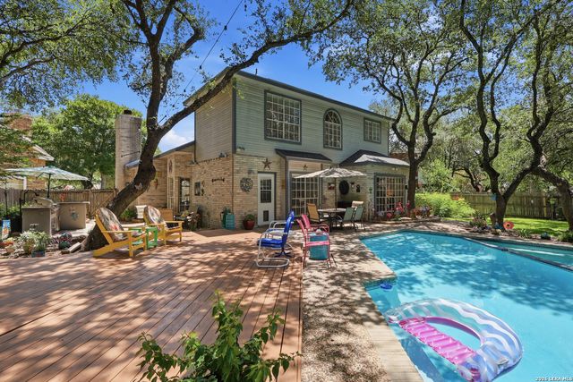 2103 MOLLYS WAY DR, San Antonio, TX 78232