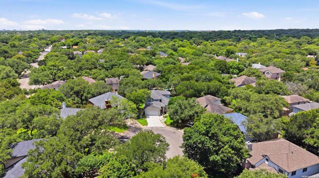 2103 MOLLYS WAY DR, San Antonio, TX 78232