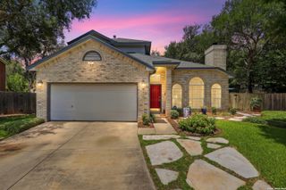 2103 MOLLYS WAY DR, San Antonio, TX 78232