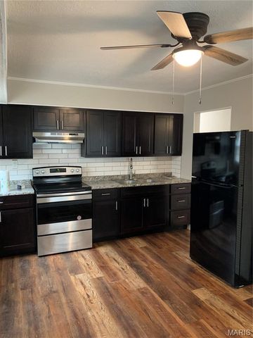 412 Macdougall Drive, St Louis, MO 63137