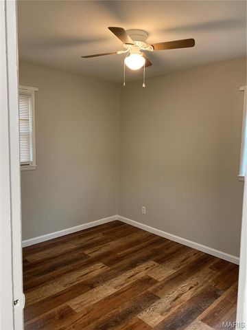 412 Macdougall Drive, St Louis, MO 63137