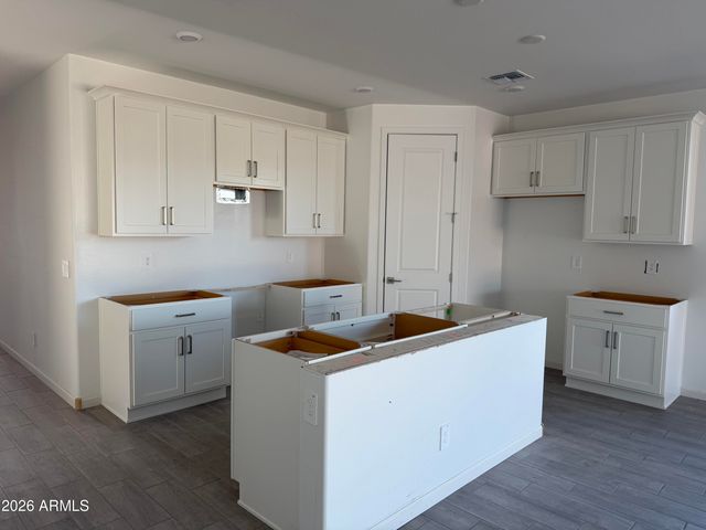 5621 W PIEDMONT Road, Laveen, AZ 85339