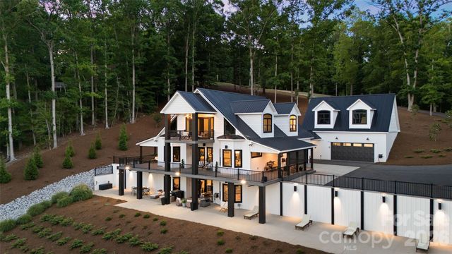 587 Carolina Drive, Troy, NC 27371