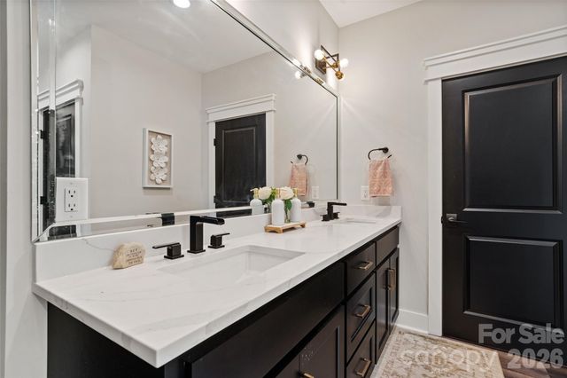 587 Carolina Drive, Troy, NC 27371