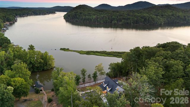 587 Carolina Drive, Troy, NC 27371