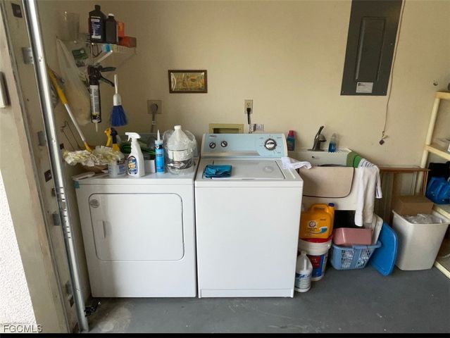 18424 Orangecrest CT, Lehigh Acres, FL 33936