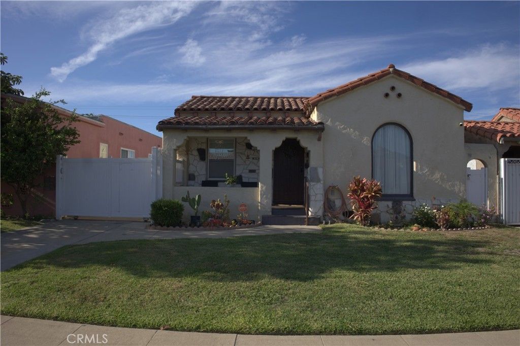 819 W 102nd st, Los Angeles, CA 90044