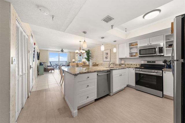 20002 GULF BOULEVARD 2, Indian Shores, FL 33785