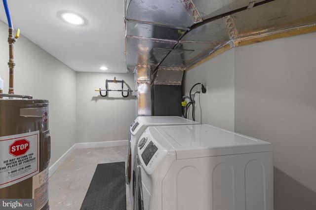 2045 WILDER ST, Philadelphia, PA 19146