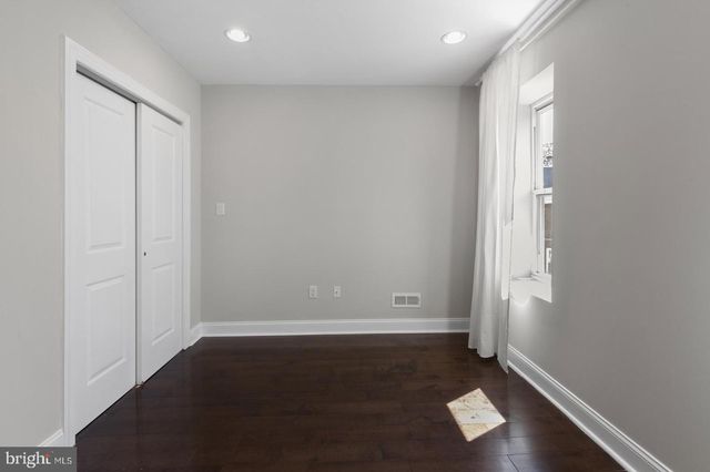 2045 WILDER ST, Philadelphia, PA 19146