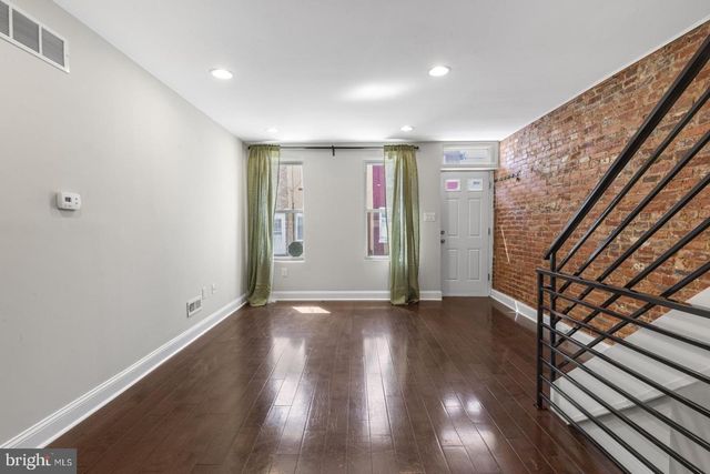 2045 WILDER ST, Philadelphia, PA 19146