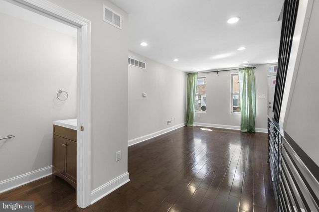 2045 WILDER ST, Philadelphia, PA 19146