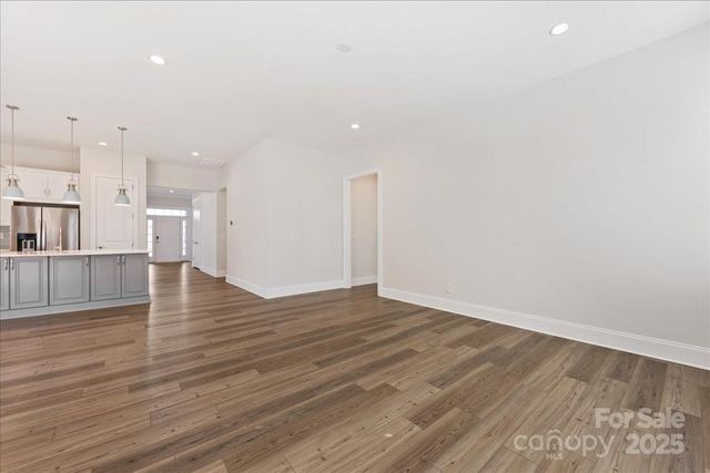 45419 Misty Bluff Drive, Charlotte, NC 28278