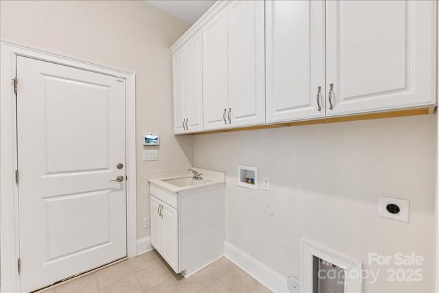 45419 Misty Bluff Drive, Charlotte, NC 28278