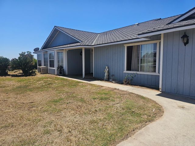 19730 Olympia Rd, Madera, CA 93638
