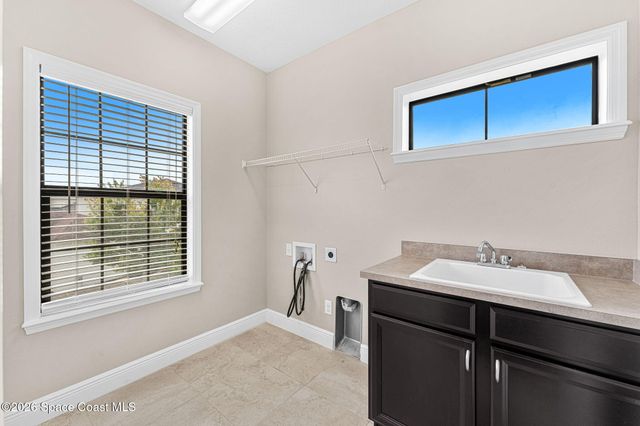 2242 Rodina Drive, Melbourne, FL 32940