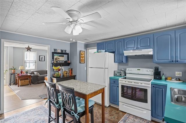 22 Harris Street, Coventry, RI 02816