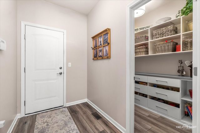 739 Juniper Street, Oswego, IL 60543