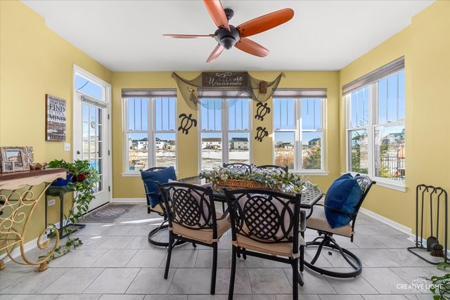 739 Juniper Street, Oswego, IL 60543