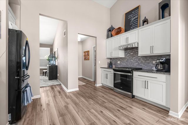 739 Juniper Street, Oswego, IL 60543