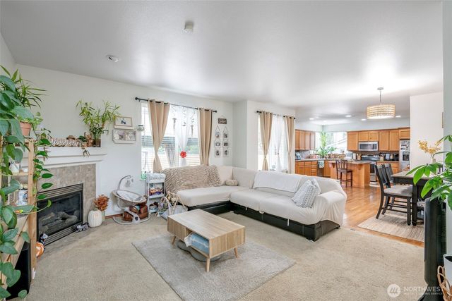 19203 76th Avenue E, Spanaway, WA 98378