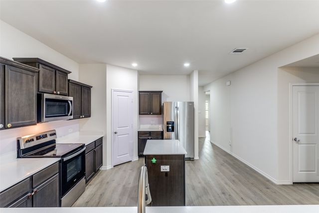 6538 Diver Street, Princeton, TX 75407