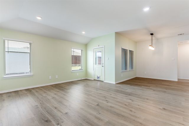 6538 Diver Street, Princeton, TX 75407