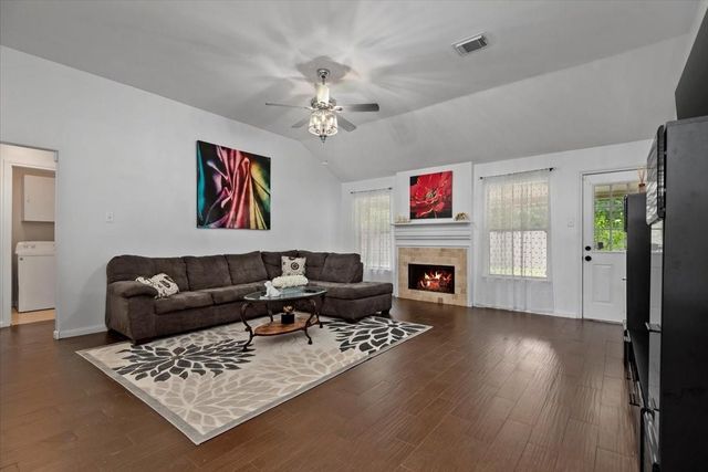 22711 Tree House Lane, Spring, TX 77373