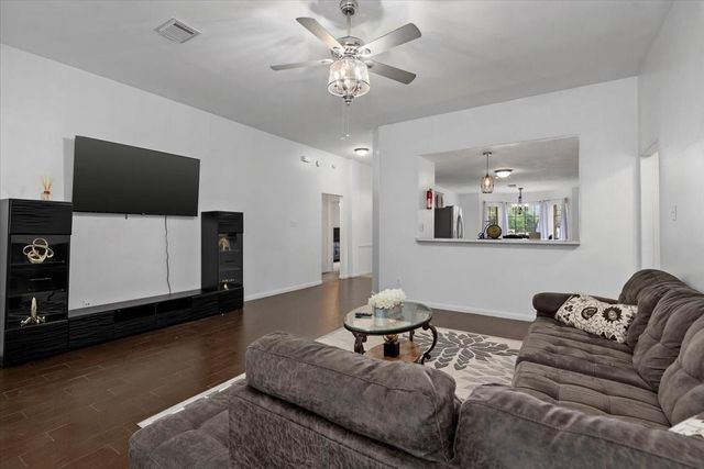 22711 Tree House Lane, Spring, TX 77373