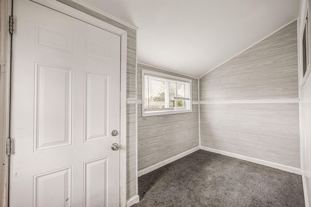 355 E Innis Avenue, Columbus, OH 43207