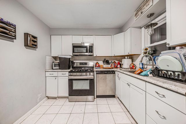 355 E Innis Avenue, Columbus, OH 43207