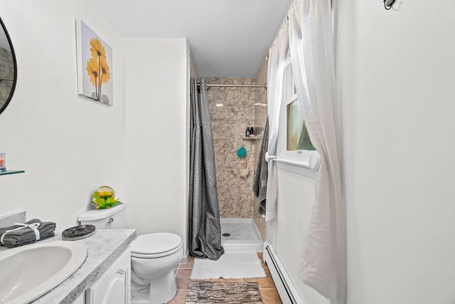 26 Barrows Ct, Norton, MA 02766