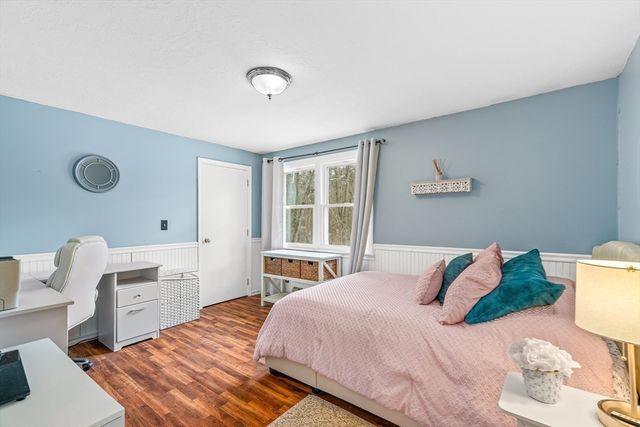 26 Barrows Ct, Norton, MA 02766