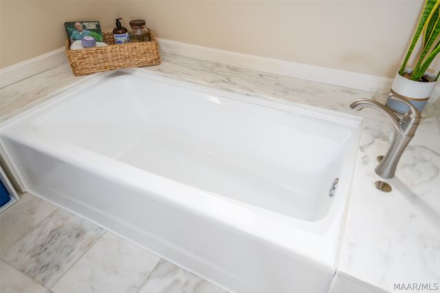 1029 Magnolia Curve, Montgomery, AL 36106