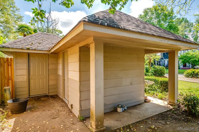 1029 Magnolia Curve, Montgomery, AL 36106