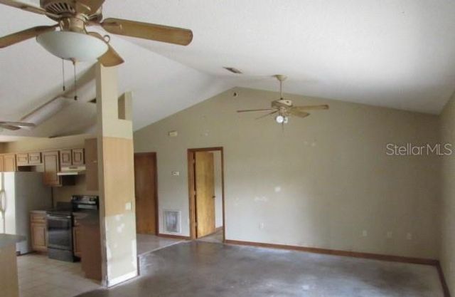 824 BERRYHILL CIRCLE, Fruitland Park, FL 34731