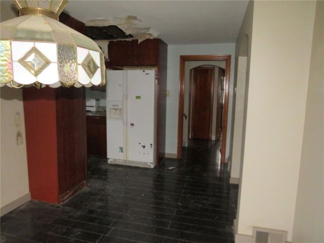 1878 Bakerstown Rd, Frazer, PA 15084